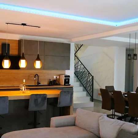 Luminosa By Guide Kraljevica