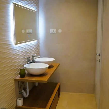 Luminosa By Guide Villa *