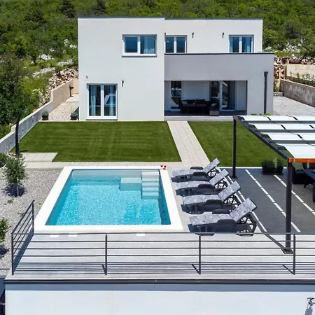 Vila Luminosa By Guide