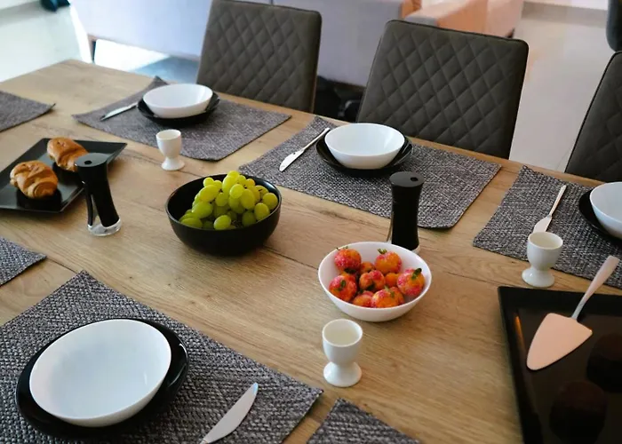 Luminosa By Guide Villa